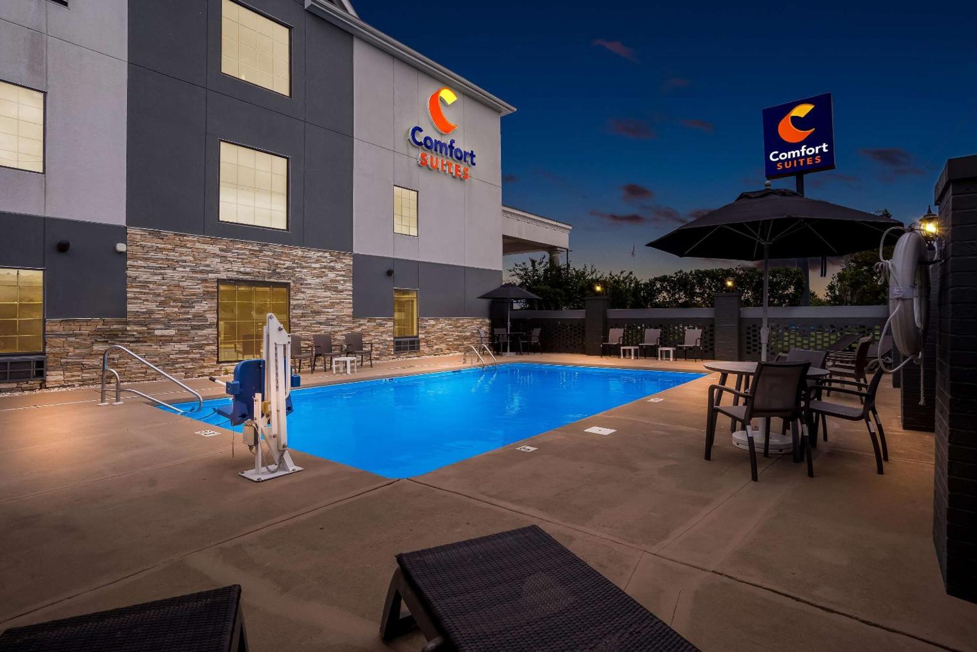 Comfort Suites Near Camp Lejeune Jacksonville Exterior foto